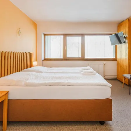 Ξενοδοχείο Hotel Rusava