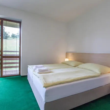 Ξενοδοχείο Hotel Rusava
