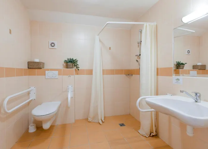 Hotel Rusava 3*